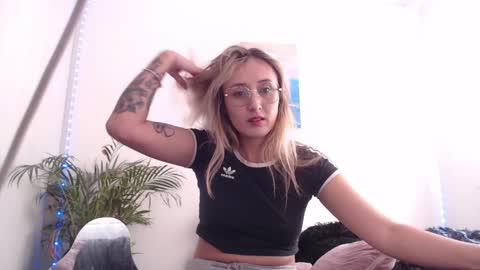 Gabriela online show from January 23, 2025, 6:35 pm