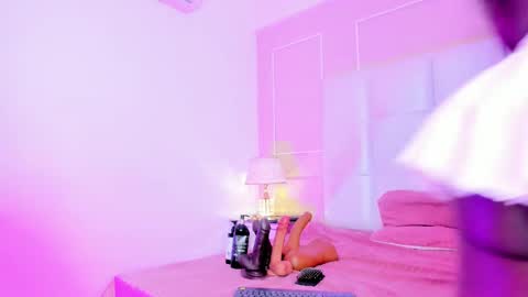 Snapshot of gabbiie_carterr chatting on March 8, 2025, 1:25 pm Gabie online show from March 8, 2025, 1:25 pm