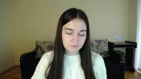 Snapshot of gabby_di chatting on December 6, 2024, 12:05 pm Jaklin online show from December 6, 2024, 12:05 pm