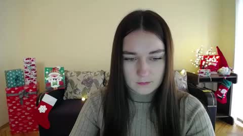Snapshot of gabby_di chatting on December 20, 2024, 9:11 am Jaklin online show from December 20, 2024, 9:11 am