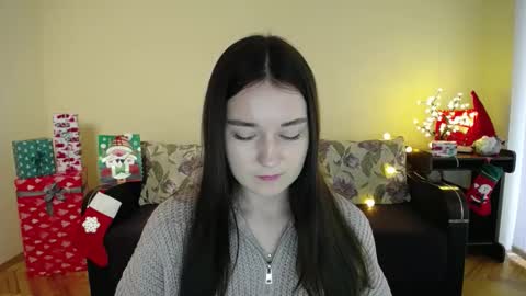 Snapshot of gabby_di chatting on December 23, 2024, 8:44 am Jaklin online show from December 23, 2024, 8:44 am