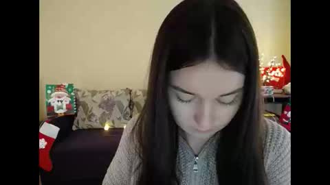 Snapshot of gabby_di chatting on January 5, 2025, 12:31 pm Jaklin online show from January 5, 2025, 12:31 pm