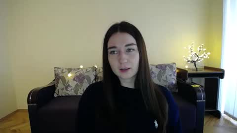 Snapshot of gabby_di chatting on January 11, 2025, 9:04 am Jaklin online show from January 11, 2025, 9:04 am