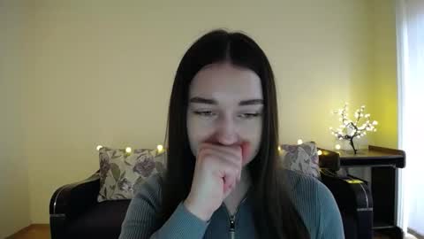 Snapshot of gabby_di chatting on January 18, 2025, 9:02 am Jaklin online show from January 18, 2025, 9:02 am