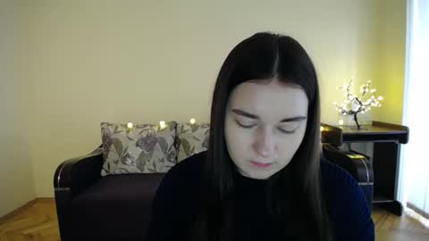 Snapshot of gabby_di chatting on January 20, 2025, 8:41 am Jaklin online show from January 20, 2025, 8:41 am