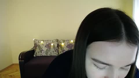 Snapshot of gabby_di chatting on January 24, 2025, 11:37 am Jaklin online show from January 24, 2025, 11:37 am