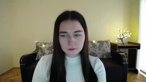 Snapshot of gabby_di chatting on January 28, 2025, 8:57 am Jaklin online show from January 28, 2025, 8:57 am