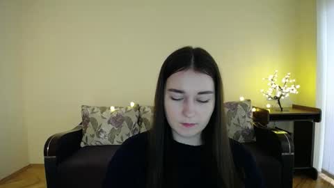 Snapshot of gabby_di chatting on February 4, 2025, 8:46 am Jaklin online show from February 4, 2025, 8:46 am