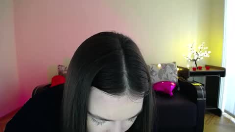 Snapshot of gabby_di chatting on February 23, 2025, 10:06 am Jaklin online show from February 23, 2025, 10:06 am
