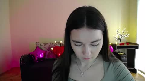 Snapshot of gabby_di chatting on March 12, 2025, 9:02 am Jaklin online show from March 12, 2025, 9:02 am