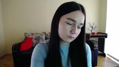 Jaklin online show from October 31, 2025, 9:21 am