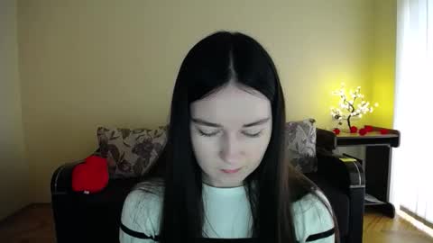 Jaklin online show from April 20, 2026, 9:01 am