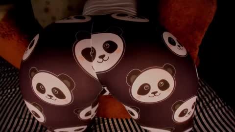 G A B R I E L A   online show from November 18, 2025, 7:07 pm