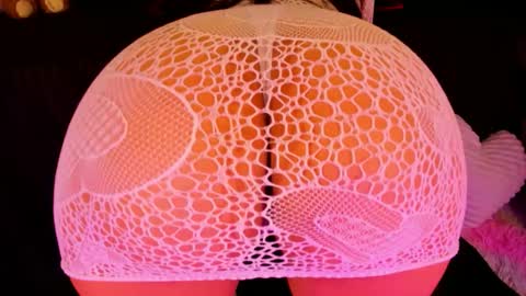 G A B R I E L A   online show from April 10, 2026, 5:01 am