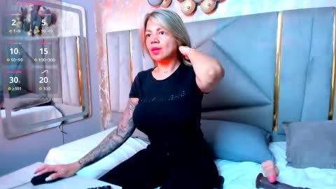 Snapshot of gabby_santos_ chatting on May 2, 2026, 12:10 pm Gaby Santos online show from May 2, 2026, 12:10 pm