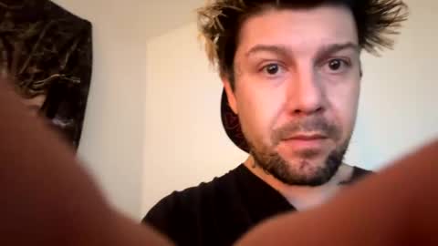 yeeah online show from December 26, 2024, 6:19 am