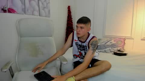 Gaby online show from December 24, 2024, 2:43 am