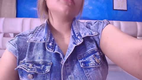 gabriela online show from February 1, 2025, 7:13 pm