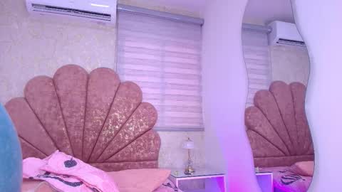 gabriela online show from February 18, 2026, 7:10 pm