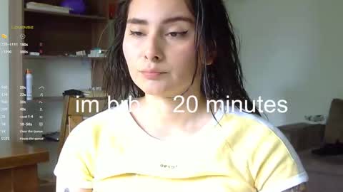 Gabriela Miller online show from September 18, 2025, 4:42 pm