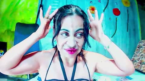 Snapshot of gabriela_sexy chatting on March 11, 2026, 1:28 pm Gabriella Lopez online show from March 11, 2026, 1:28 pm