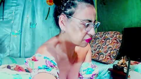 Snapshot of gabriela_sexy chatting on March 30, 2026, 2:29 pm Gabriella Lopez online show from March 30, 2026, 2:29 pm