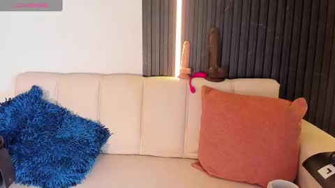 gabrielaa_miller_ online show from September 18, 2025, 8:00 pm