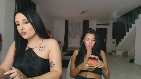 i love to squirt online show from February 7, 2026, 11:19 pm