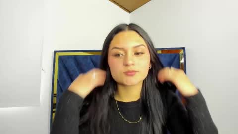 gabrielabotero online show from October 16, 2025, 11:44 am