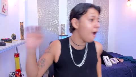 GABRIELA online show from December 17, 2025, 12:44 pm