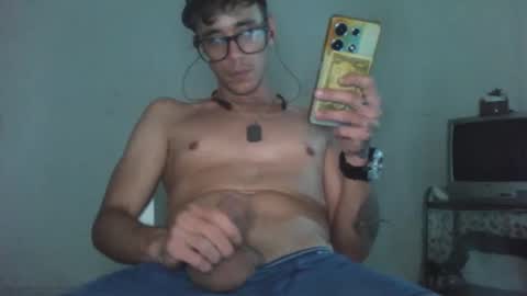 Snapshot of gabrielkhl chatting on March 2, 2025, 12:53 am gabrielkhl online show from March 2, 2025, 12:53 am