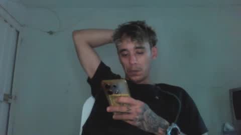 Snapshot of gabrielkhl chatting on March 3, 2025, 6:37 am gabrielkhl online show from March 3, 2025, 6:37 am