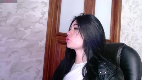 Snapshot of gabriella27_ chatting on September 25, 2025, 12:09 pm gabriella online show from September 25, 2025, 12:09 pm