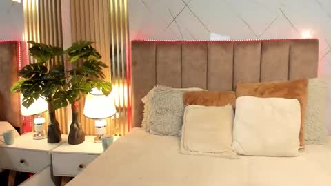 gabriella_santoss online show from March 18, 2026, 4:10 pm