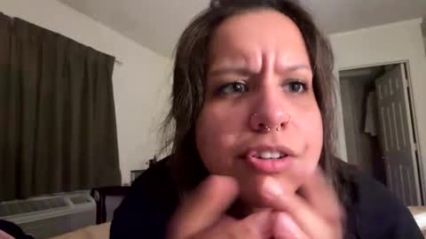 gabriellaayaila online show from February 17, 2026, 10:23 am