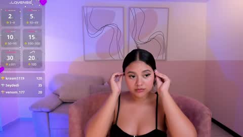 Gabriella Lee online show from December 18, 2024, 9:14 am