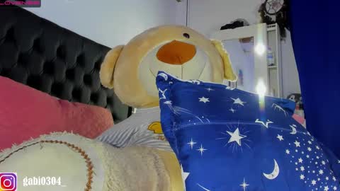 Sara   online show from March 1, 2025, 4:26 am