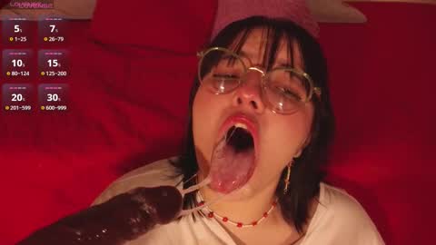 Gabyy online show from November 18, 2025, 10:52 am