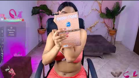 Snapshot of gaby_dams9 chatting on September 17, 2025, 2:24 am GABY online show from September 17, 2025, 2:24 am