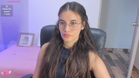 Gabriela online show from July 1, 2026, 10:42 pm