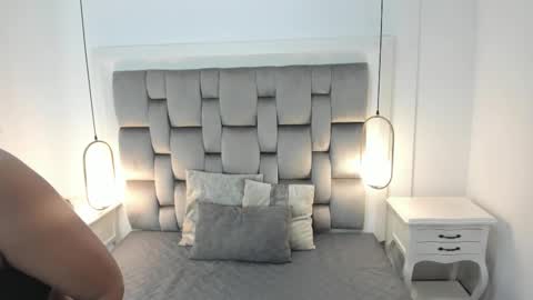 GABRIELA  online show from November 14, 2025, 11:31 am