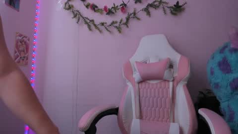 GABRIELA online show from April 13, 2026, 6:13 pm