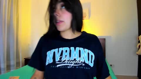 Snapshot of gabybuttler1 chatting on March 3, 2025, 8:43 pm Gabybuttler online show from March 3, 2025, 8:43 pm