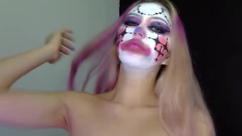 gabygumms online show from December 23, 2025, 5:16 am