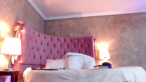 Gaby online show from February 6, 2025, 11:04 pm