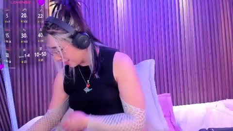 gabyrose9 online show from June 25, 2026, 8:02 pm