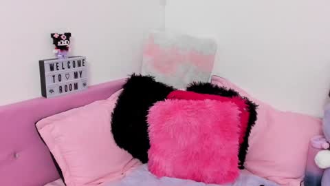 gabyye capprins online show from February 1, 2025, 10:34 pm