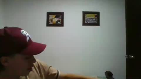 Snapshot of gadiel_sex chatting on February 17, 2025, 12:32 am gadiel_sex online show from February 17, 2025, 12:32 am