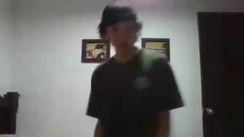 Snapshot of gadiel_sex chatting on March 1, 2025, 9:48 pm gadiel_sex online show from March 1, 2025, 9:48 pm