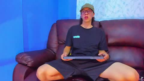 Snapshot of gadiel_sex chatting on March 4, 2025, 2:21 pm gadiel_sex online show from March 4, 2025, 2:21 pm